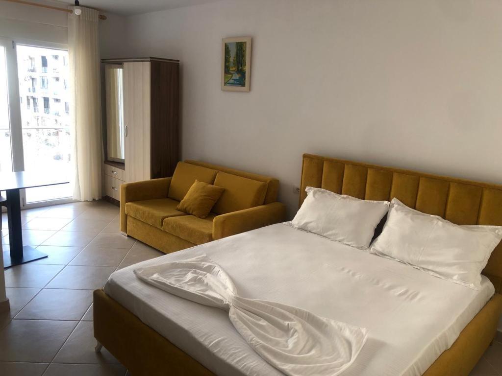 Hotel Mario, Shengjin Ngoại thất bức ảnh