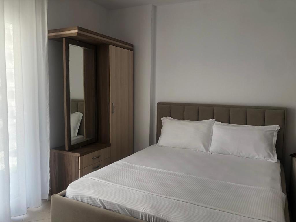Hotel Mario, Shengjin Ngoại thất bức ảnh